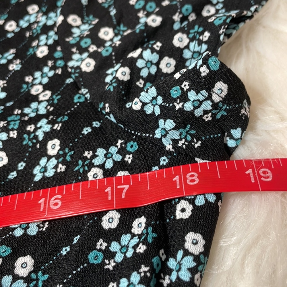 Style & Co. Teal Blue & Black Floral Blouse - Picture 6 of 7